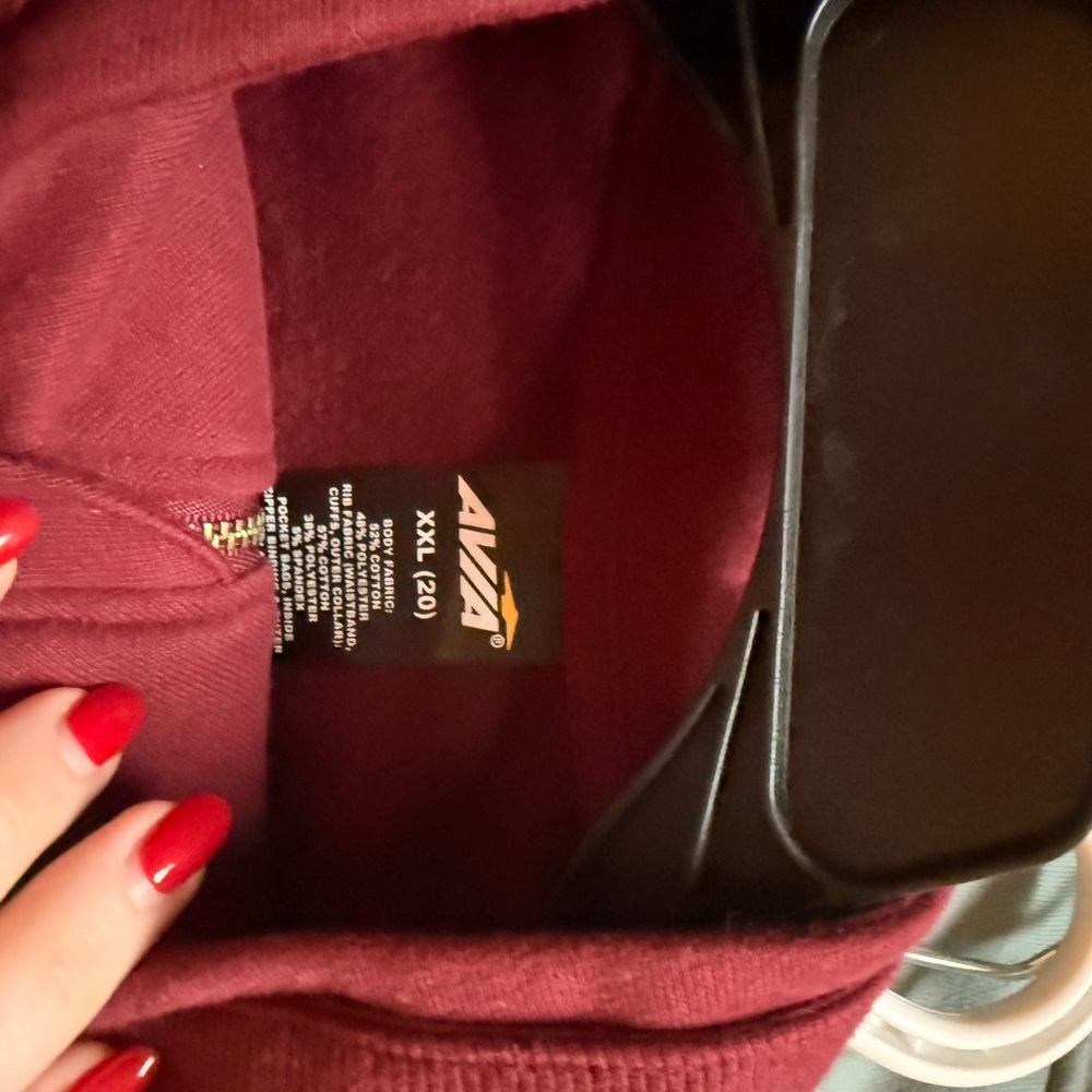 Avia Maroon Pullover Top - Picture 2 of 2